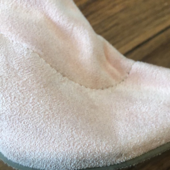 Pink booties - Picture 3 of 5